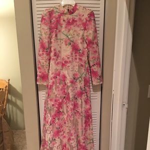 Full length lined dress, size small